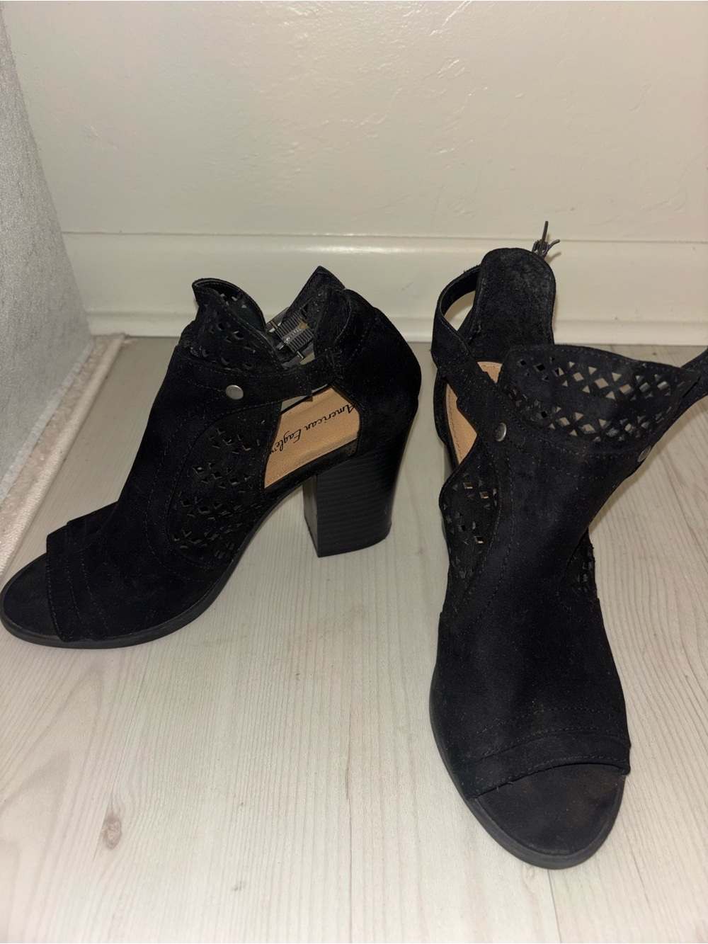 American Eagle Outfitters Black Cutout Peep Toe Block Heel Sandals